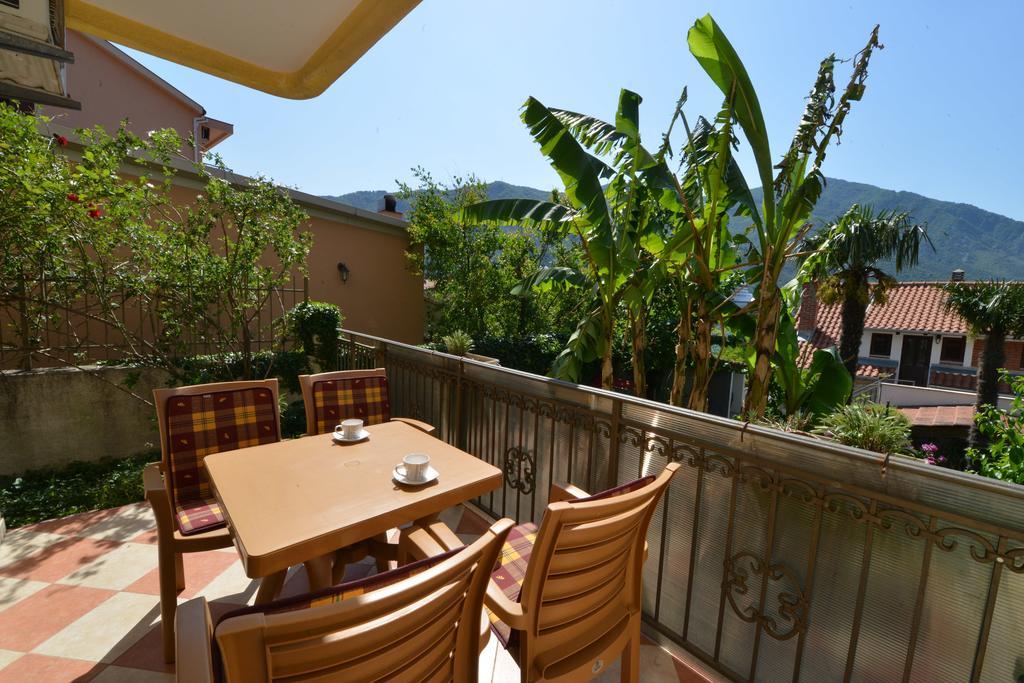 Apartments Popovic 2 Kotor Habitación foto
