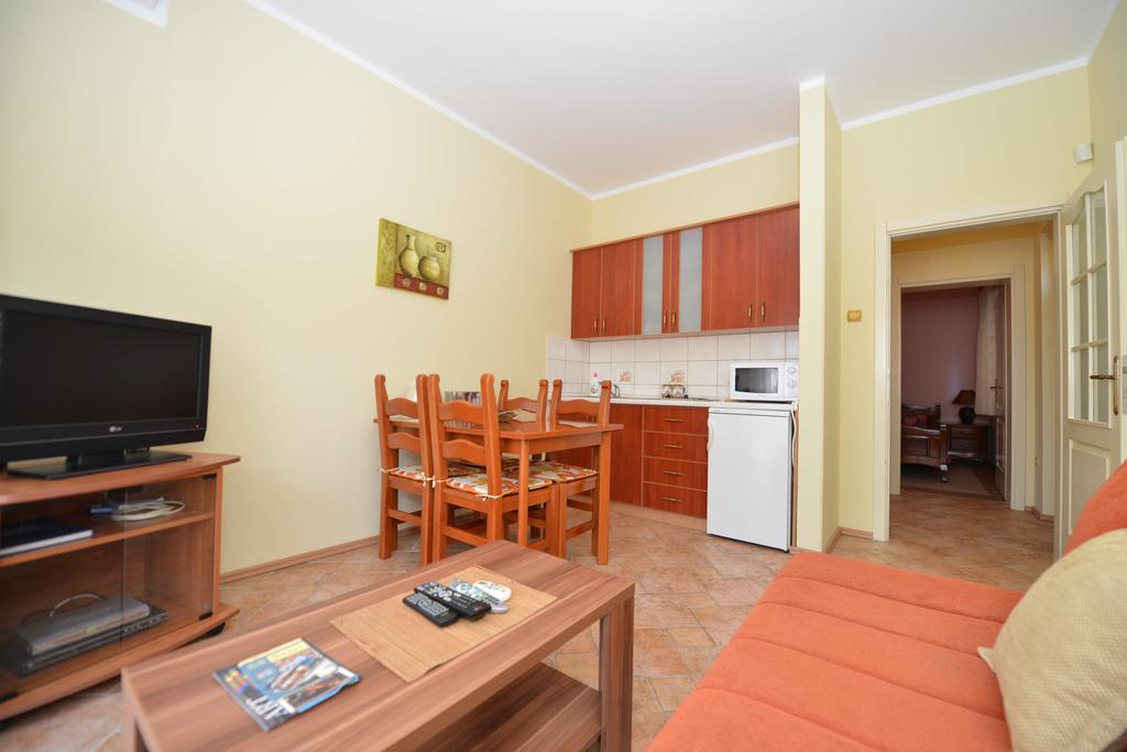 Apartments Popovic 2 Kotor Habitación foto